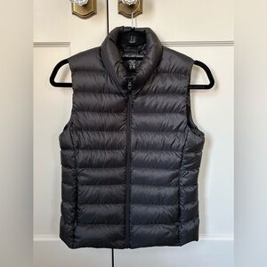 Uniqlo Ultra Light Down Vest - Women’s XXS